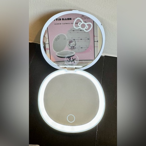 Hello Kitty LED Compact Mirror & 12 pc Make Up Sponge Set by Expressions - Picture 7 of 10